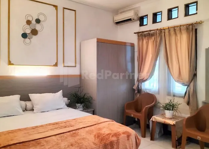 Rosa Luxury Jagakarsa RedPartner Hotel Jakarta